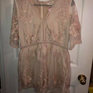 Lace romper from Pink Coconut Boutique